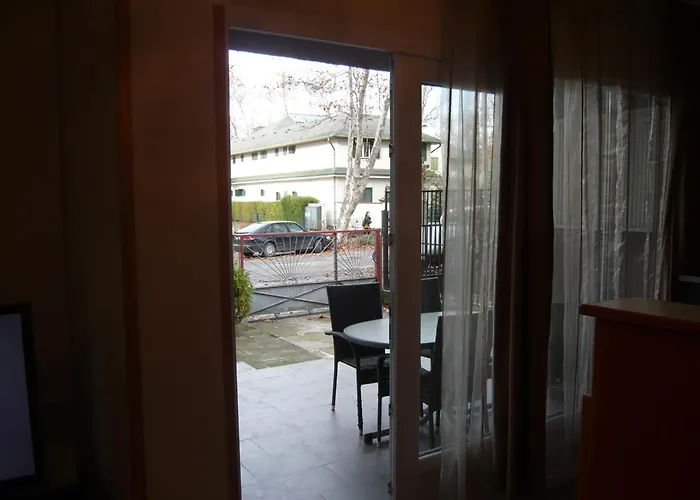Luna Apartmanhaz Siófok